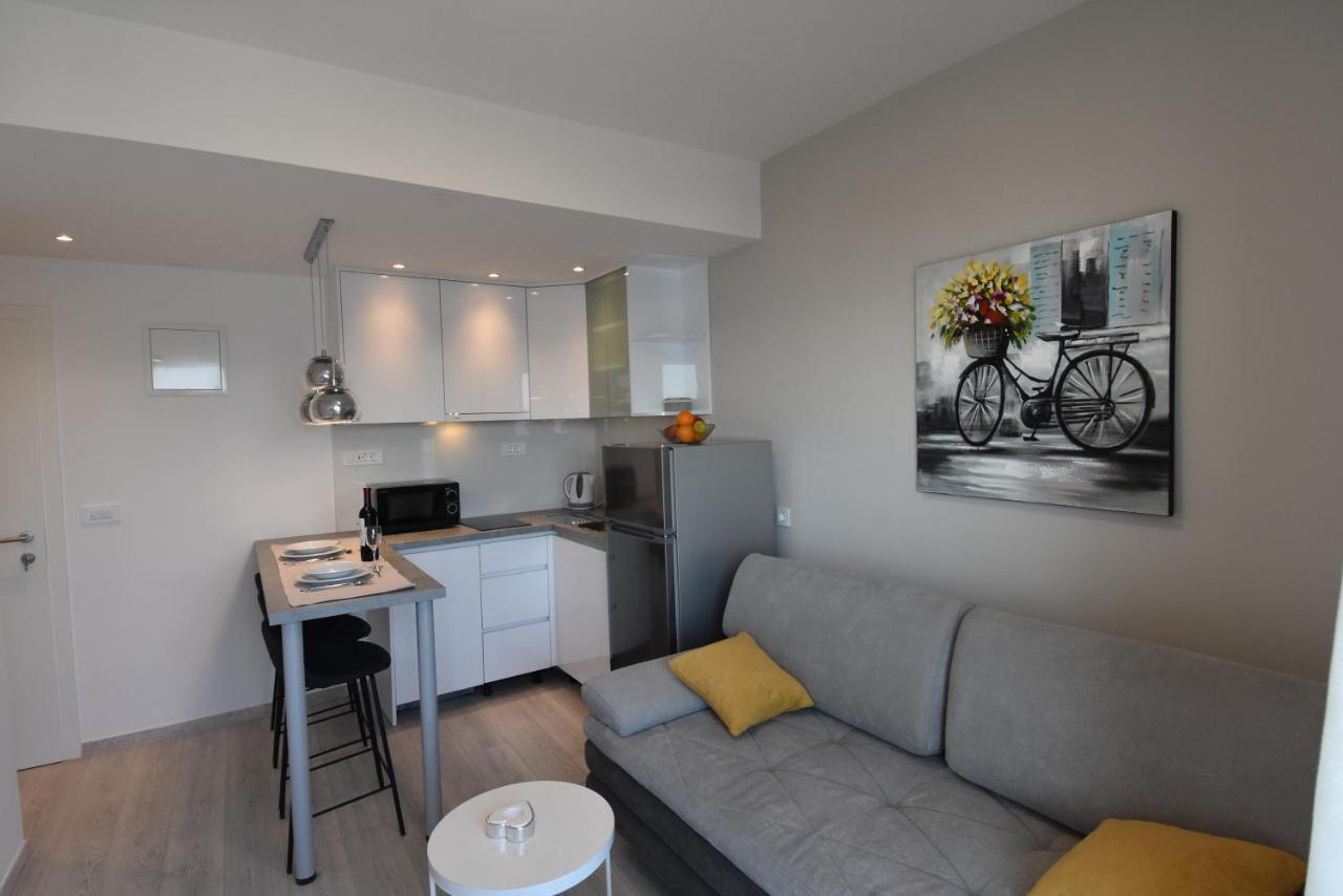 Villa Nede 1 พอดโกรา ภายนอก รูปภาพ